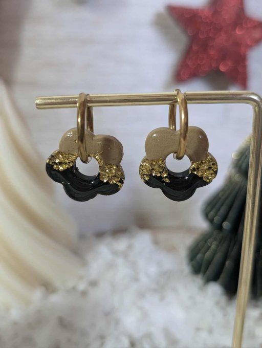 Boucles d'oreilles Fleurs bicolores dorées (créoles + pampilles)
