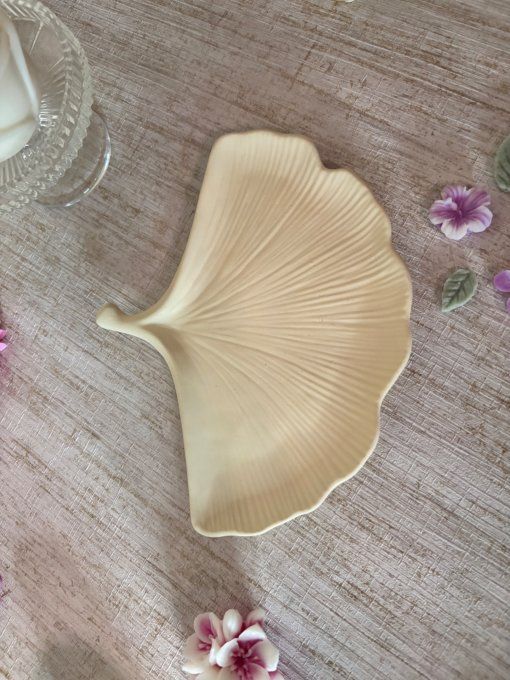 Plateau feuille de Ginkgo